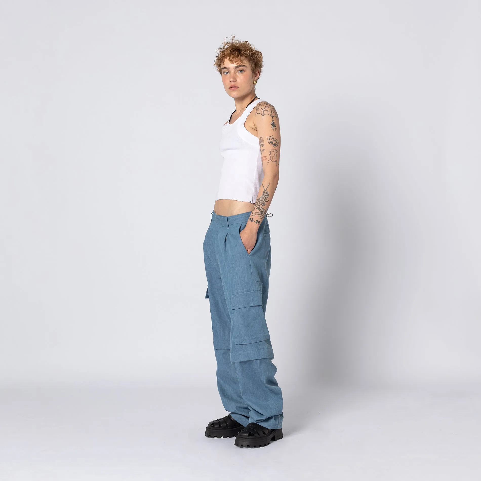 CHAMBRAY CARGO ZIP PANT