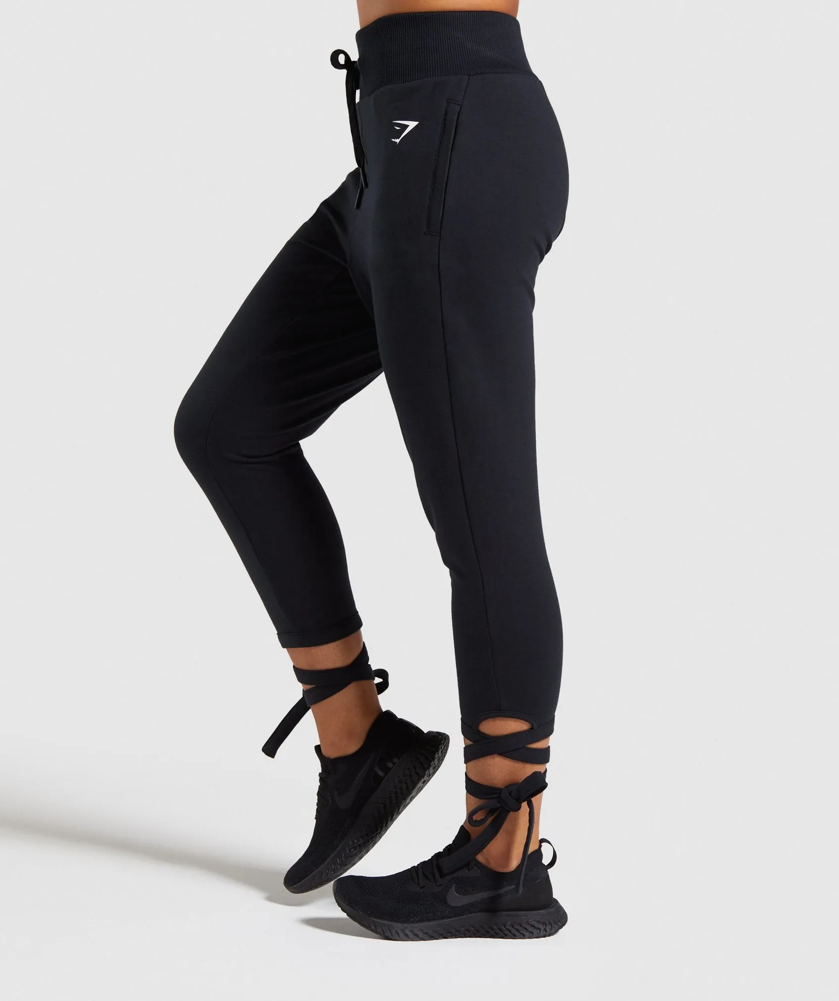 Gymshark Ark High Waisted Joggers - Black