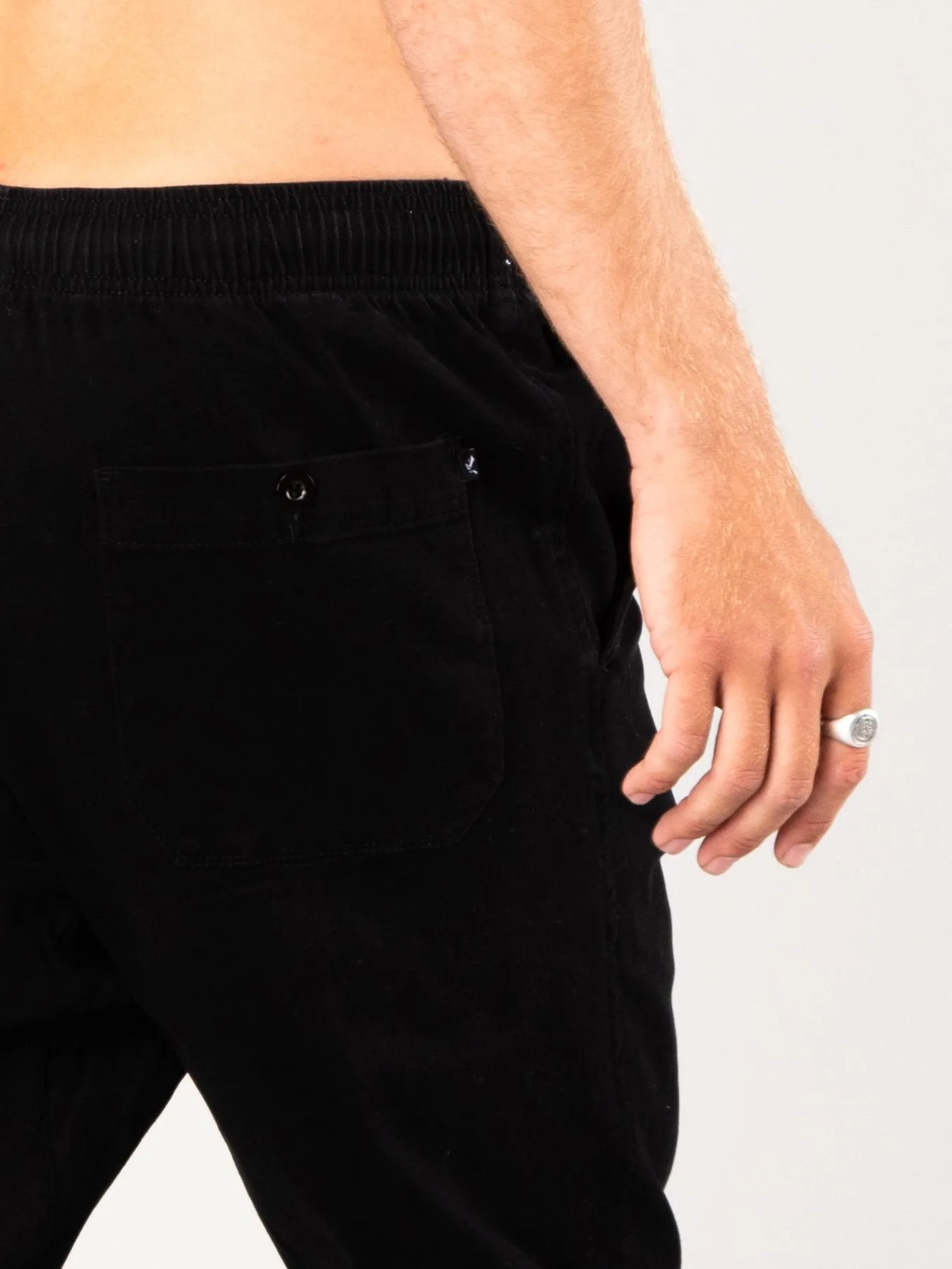 Hook Out Elastic Pant - Black