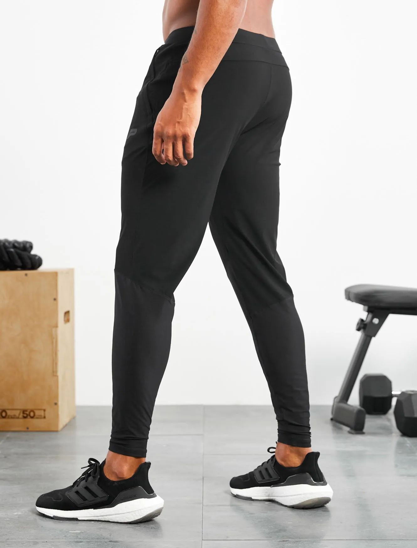 Hybrid Agility Joggers - Black