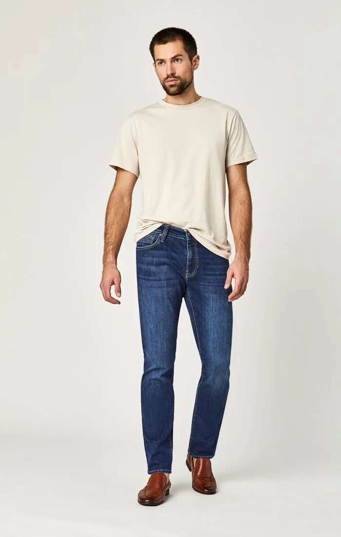 MARCUS SLIM STRAIGHT LEG IN DARK INDIGO WILLAMSBURG