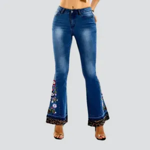 Mid-waist women's bootcut jeans