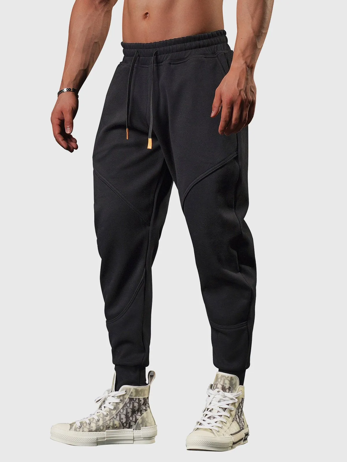 Motion Sweatpant Tapered Fit Jogger All Season Essential