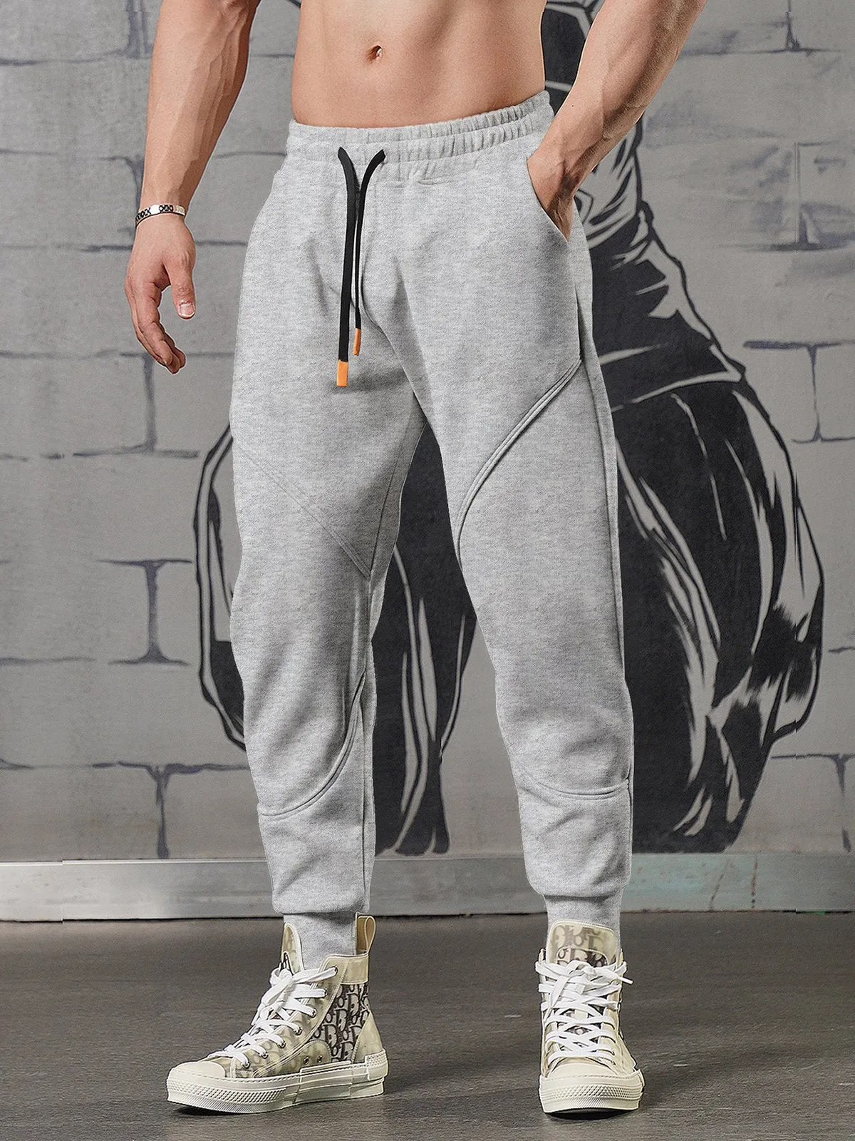 Motion Sweatpant Tapered Fit Jogger All Season Essential