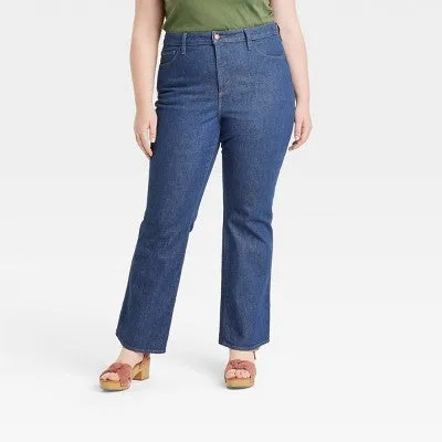 Universal Thread Women's Plus High-Rise Bootcut Jeans High Waist