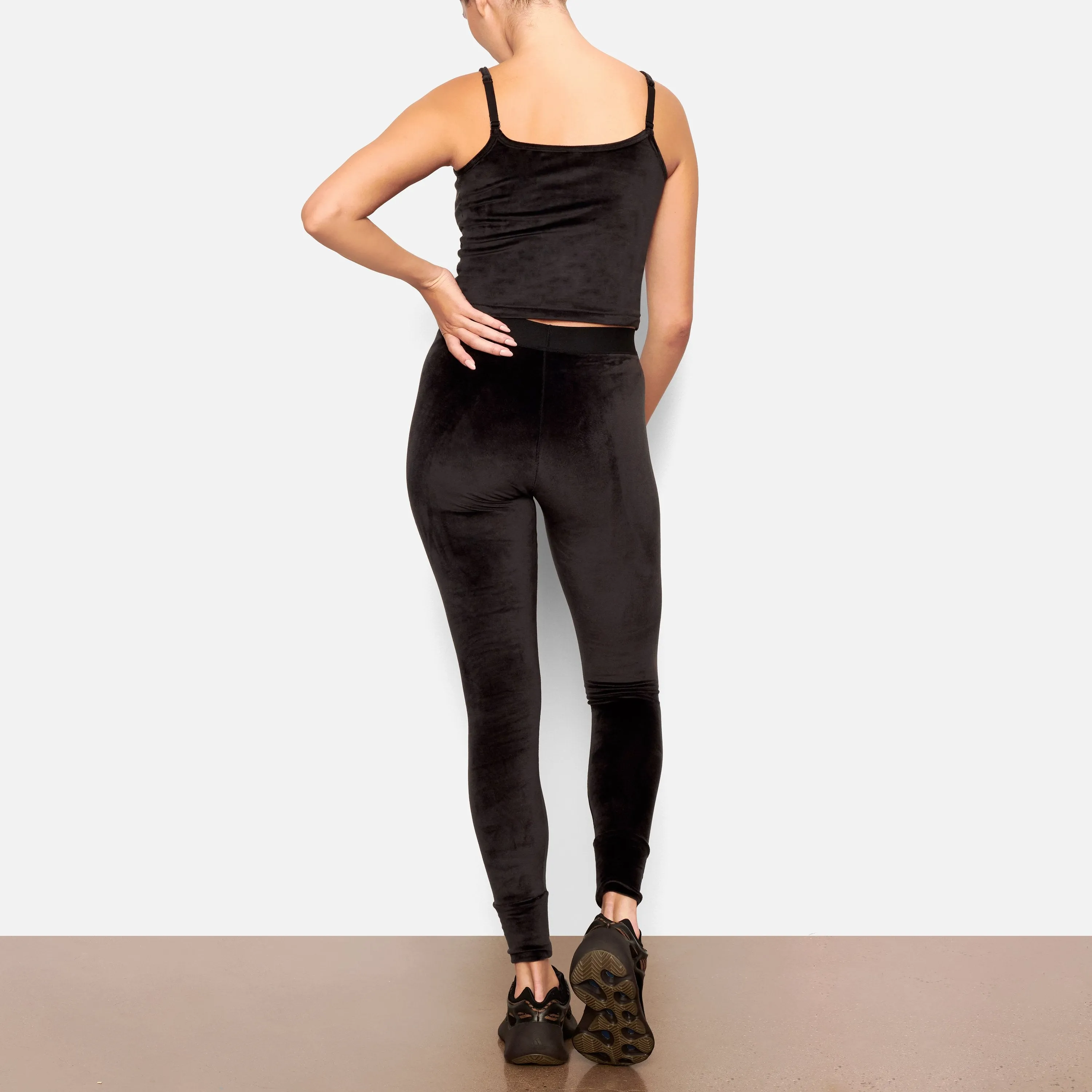 VELOUR LEGGING | SOOT