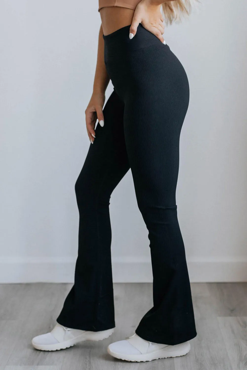 Women's High Waist Tummy Control Flared Sports Pants