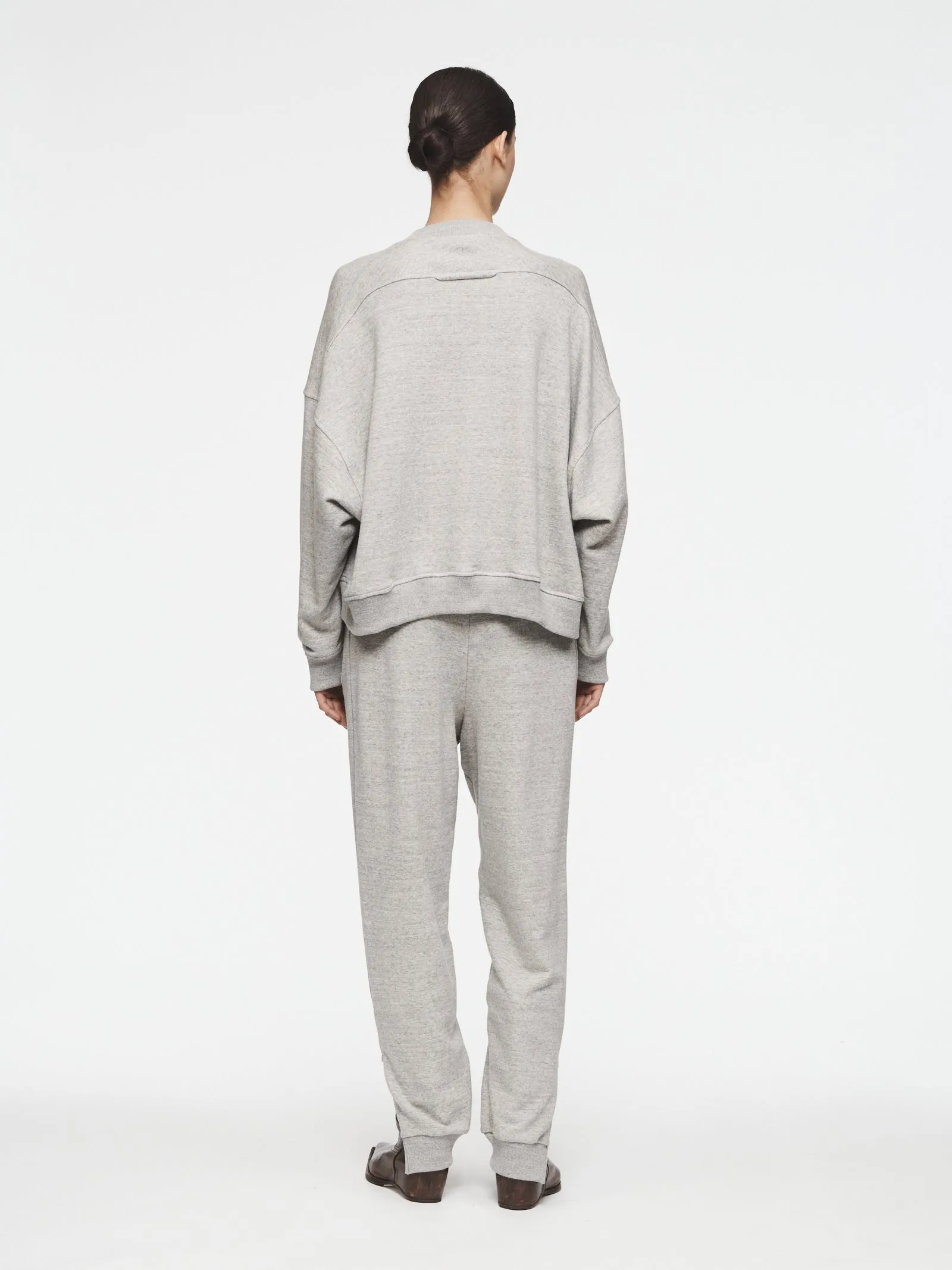 Zip Cuff Sweatpant in Heather Grey