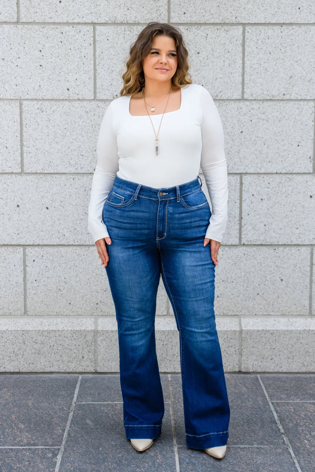 Zoey Flare Jeans